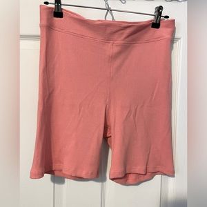 THE UPSIDE Ribbed Seamless 6in Spin Activewear Short Women’s Size L